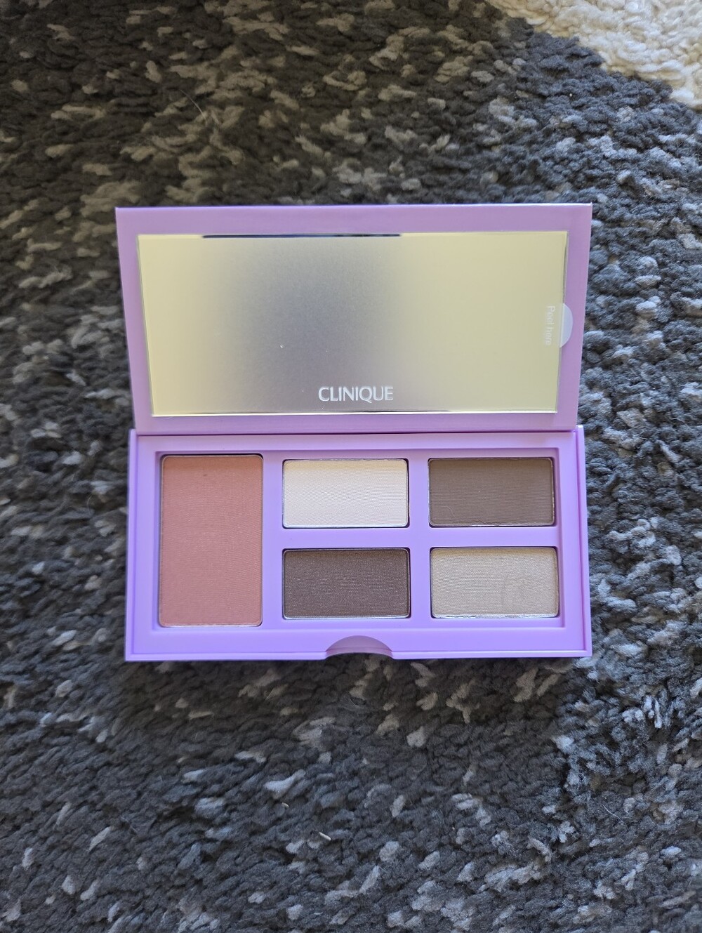 Clinique Eye and Cheek Makeup Palette - Cool Lilac/Neutrals